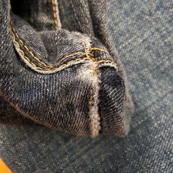 GAP: Jeans (2 Pairs) - Picture 4 of 8